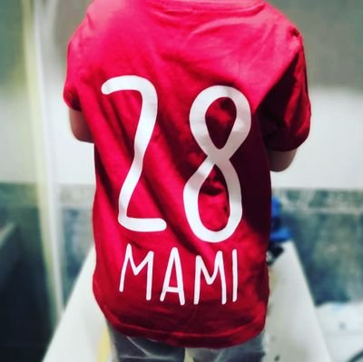 tregolas_blue's profile picture. Mamá, deportista, celtista, friki y geek. 
Me encanta viajar pero no tengo tiempo, ni dinero.
instagram: @tregolas_blue
tumbrl: @tregolas-blue