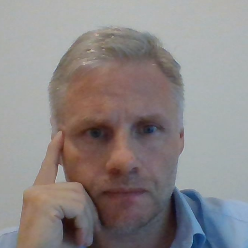 martinteye's profile picture. 