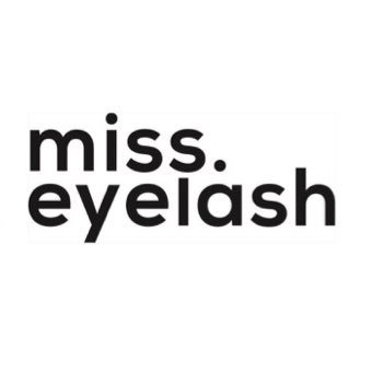 MISS EYELASH // eyelash extension specialist // low maintenance luxurious lashes meets a unique natural look design.