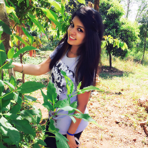 AakankshaCh23's profile picture. Wish me On "23RD" of February🎂 Big Foody 🍕and full of craziness Love to Party🍻 and Travel🚗 Photo Crazy 📸