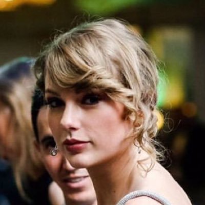 ✨Swiftie✨ ❤️Stanning tay since 2012❤️ 🙋♂️16🙋♂️ Love to meet you one day @taylorswift Twitter- Tay_tay_swizzle. Tumblr- Taytayswizzle13fan