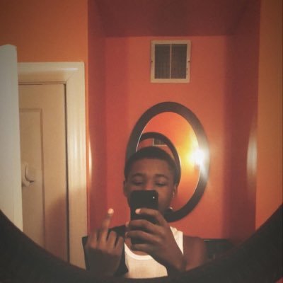 dloadin01675238's profile picture. humble . .🌪