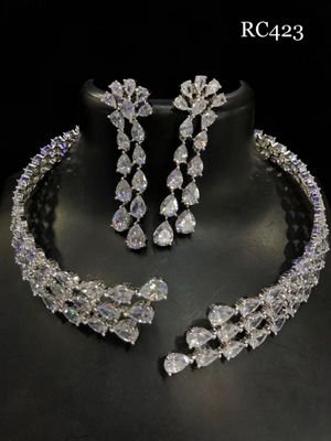 fancy_meera's profile picture. BEAUTIFUL DESIGNS 
FACEBOOK INSTAGRAM YOUTUBE..FOLLOW AND PAGE VISIT.....
NECKLACE SET KUNDAN SET PENDANT SET 
EARRINGS RINGS PEARL SET BRACELET...