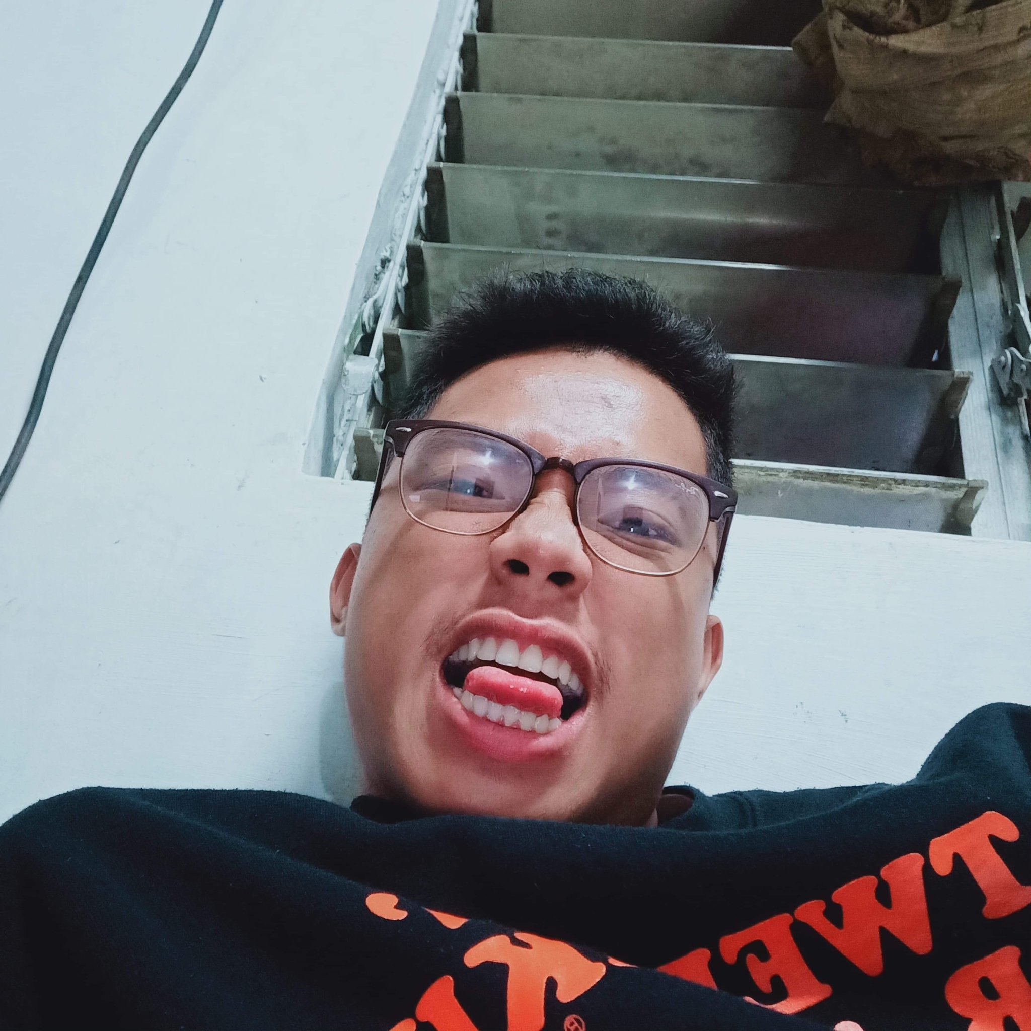 ReyMackVee16's profile picture. 