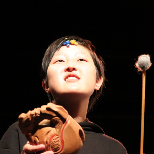ももちゃんです。それだけ。 うただれかとしよ 音遊びの会のメンバーです ライブとかの情報はこちら https://t.co/lIRHZUk7kn