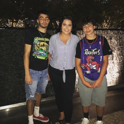 robnatale5's profile picture. https://t.co/kgTvA4MLN5