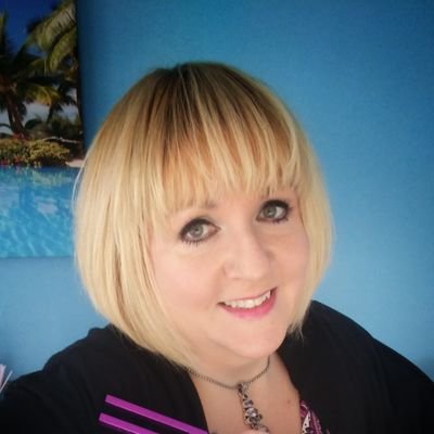 Psychic medium, medical intuitive, sound healer, animal communicator at your service!🔮