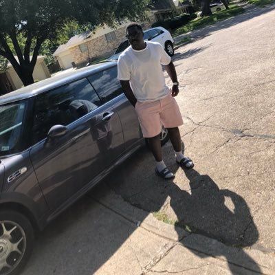 yasscarter's profile picture. facile a critiquer mais difficile a egaler