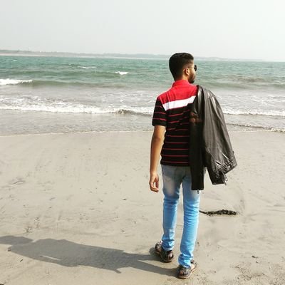 MaharshiMehta16's profile picture. # guitarist
# pianist 
# admiring A.R. Raheman sir
# love football
# I.T. engineer