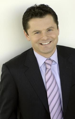 Chris Hollins