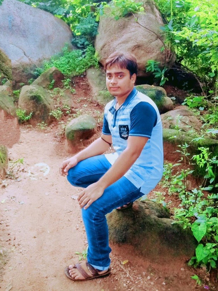 nawajsarif2186's profile picture. 🎶🍁🌹🌻