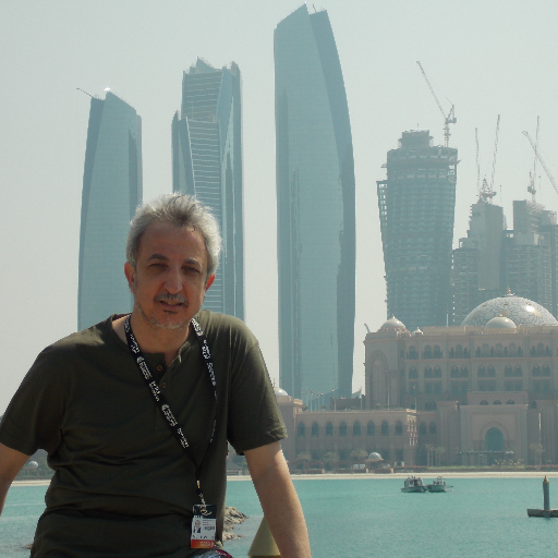 asaadashour's profile picture. مسلم مصري وأفتخر Expert Designer & Journalist
Love  helping  people, Travel and Gardening.