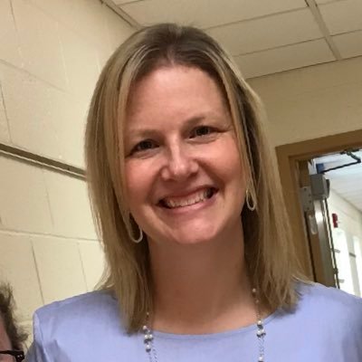 KellyDoc16's profile picture. Librarian 📖 Mom👩🏼👩🏼 Teacher 👩🏼‍🏫