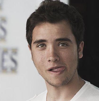 Avionesdetinta's profile picture. Estudiantes de Periodismo + CAV en la URJC. Apasionado del mundo de la aviación y futuro (esperanzado) piloto profesional. Escritor/Poeta a tiempo parcial.