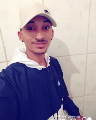 Solteiro
gêmeos
22anos
Facebook: Ruan vitòór
