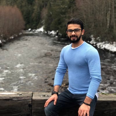 Movie Lover | Philosopher | MAC Graduate | Foodie
