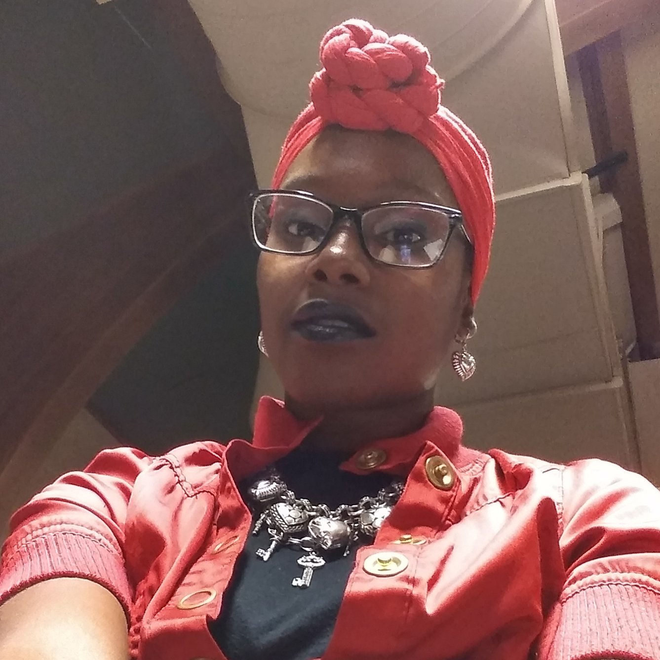 GoddessINSkin's profile picture. #Dream chaser💭😍, #Entreprenuer💼💵 #ManifestGoddess💋👠💚😎💪🏾