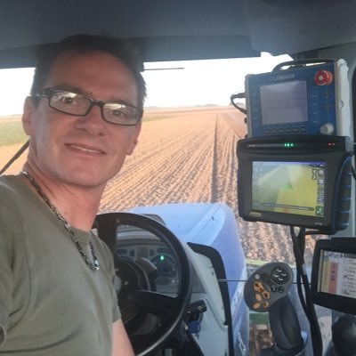 Agriculteur, Pdt FDSEA77, membre chambre agri région île de France, administrateur AGPB.