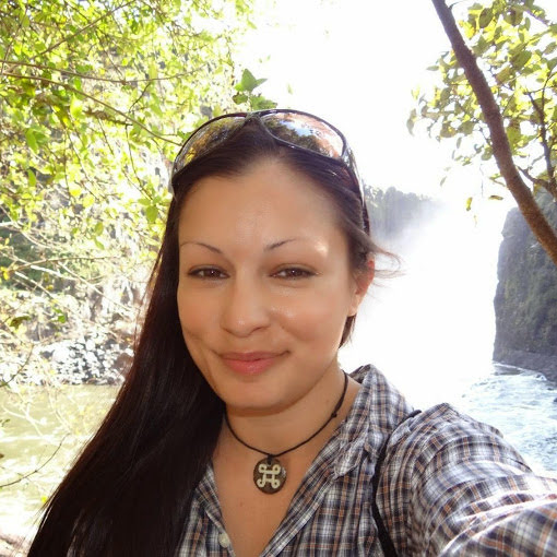 YoungHe59282416's profile picture. 