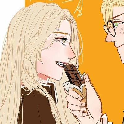Esther Regan 🐱さんのプロフィール画像