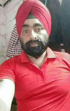 दिलों की नफरत को निकालो
वतन के इन दुश्मनों को मारो
ये देश है खतरे में ए -मेरे -हमवतन
भारत माँ के सम्मान को बचा लो
Jay Hind Jay Bhart
