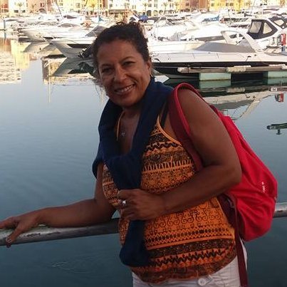 Tania Maria, jornalista de bem com a vida . Praiana . Repórter do Canal Aquaviário e locutora do programa