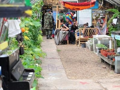Sustainable resistance camp against the 3rd Runway