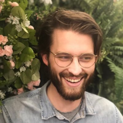 California Comms | (mostly) Plant-based Boy in LA | Currently: Senior Strategist @PaschalRoth | Previously: @SantiagoAD53, @kdeleon & @CTNSnews.