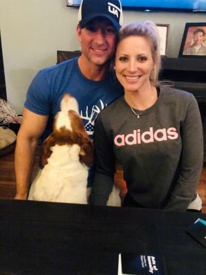 Fit dad, chiropractor, outdoorsy. 2 Amazing kids, great family, and an amazing woman by my side