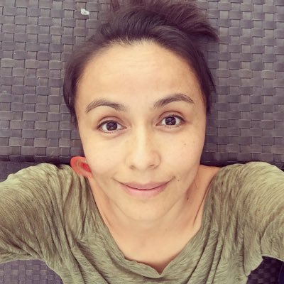 Vanepvale's profile picture. Artista Escénica, Docente en Universidad de las Artes.