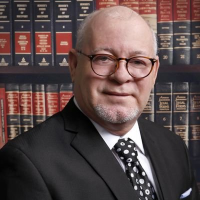 Abogado Certificado para la práctica Legal dominicana en el Estado de New York.
Apostillas, Testamentos. Divorcios. Tierras. Notario . Bodas.
Tel 914 839 9872