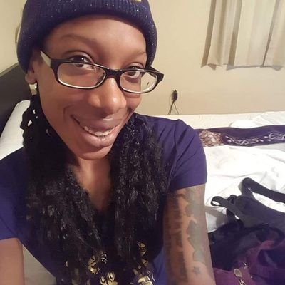 Nik_Scofield13's profile picture. Soon to be a first time mommy in February 2022 that loves Linkin Park, Bring Me The Horizon, The Walking Dead, Stranger Things and True Crime.