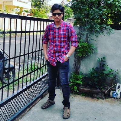 PROUD INDIAN, Analyst & Positional/Intraday Trader, Electronics Engineer, Cricket addict & Idolize GOD Tendulkar, Tweets r mainly about cricket...