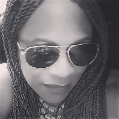 Readmylipsden's profile picture. 