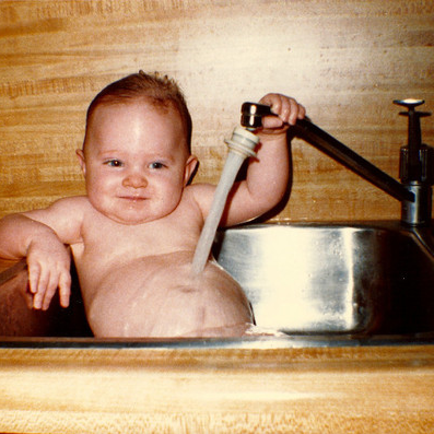 MisterBuggins's profile picture. Wait... what?