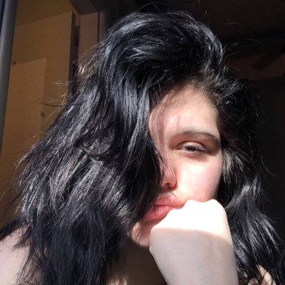 henegar_leanna's profile picture. single