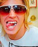 Quer que o @thomasrestart fale com você? então você está no lugar certo *-* Since: 02.04.2010