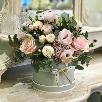 Floristry for all occasions, we are mad about flowers and create exciting pieces for our clients. We also host flower/floristry workshops mobile 0786 7786 119