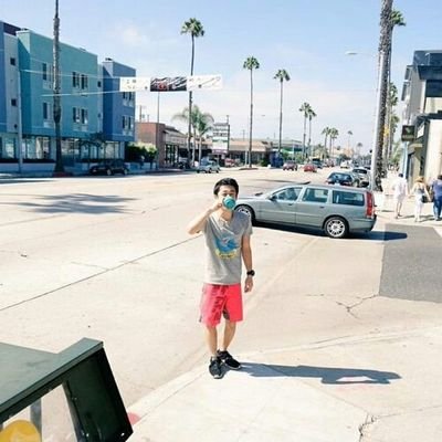 thutomuoshiro's profile picture. 無言フォロースミマセンm(__)m
   フォロバたぶん100%
歌い手＊踊り手＊ゆーちゅーばー好き
最近低浮上です  ごめん