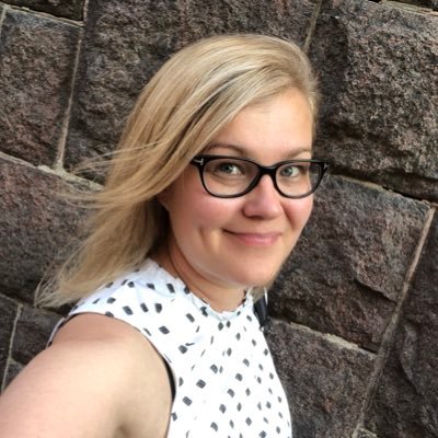 Sairaalafarmasian paluumuuttaja, tuotantopäällikkö/johtava proviisori @HUSApteekki. Kolmen lapsen äiti, lentopallokoutsi. #HUS #hospitalpharmacy