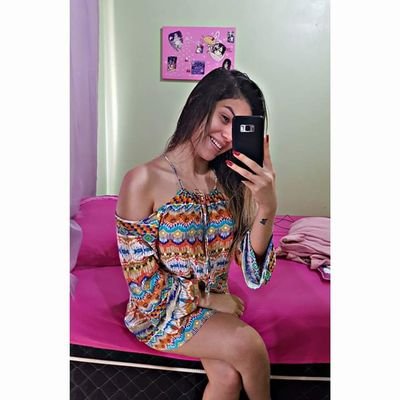 Sou nova aqui😘
Vamos se divertir né?😈
Em busca de uma bela putaria com um homem😜😈