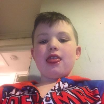 BoweZak's profile picture. 