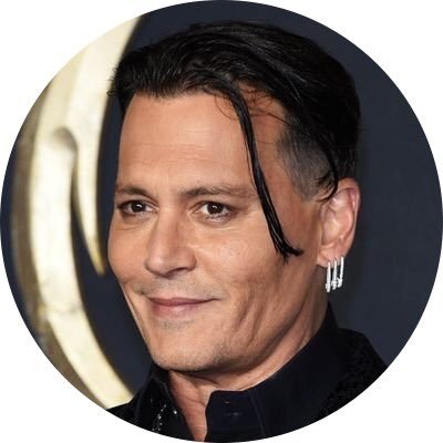 my heart belongs to #johnnydepp❤️❤️❤️