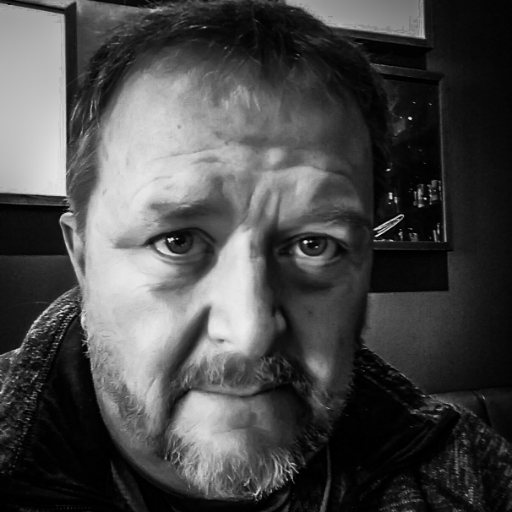 Masters in Clinical Social Work and years of experience research, writing about mental illnesses, Grief,PTSD, Relationships, Abuse.Consultant, Freelance Writer