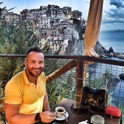 MedrekLukas's profile picture. 