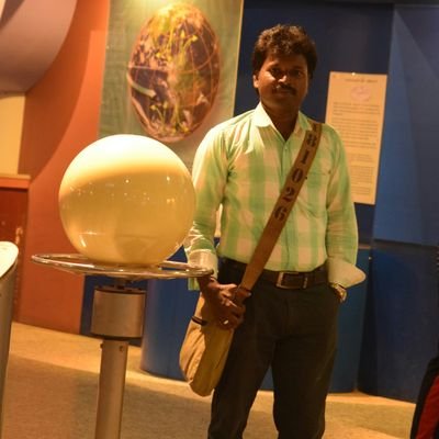 நீதிக்கான வேட்கைக் கொண்டவன்.. மனிதத்திற்காக மதங்களின் எல்லைகளை தாண்ட நினைப்பவன்..பெண்ணியம் பேணுபவன்..
இதான் நான்..