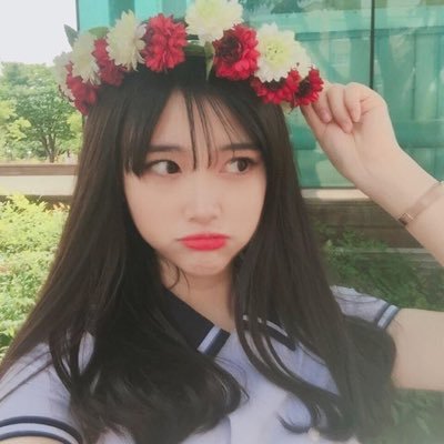 Peachytpy's profile picture. ━𝒴𝑜𝓊 𝒶𝓇𝑒 𝓉𝒽𝑒 𝒸𝒶𝓊𝓈𝑒 𝑜𝒻 𝓂𝓎 𝑒𝓊𝓅𝒽𝑜𝓇𝒾𝒶 ~▯~ sɪɴɢʟᴇ • #mvrp • #MMRP • ᴍʏsᴛɪᴄ ᴍᴇssᴇɴɢᴇʀ • ʟᴇᴡᴅ/ɴᴏɴ-ʟᴇᴡᴅ • ʟɪᴛᴇʀᴀᴛᴇ ᴡʀɪᴛᴇʀ • ғʀɪᴇɴᴅʟʏ ᴀᴅᴍɪɴ