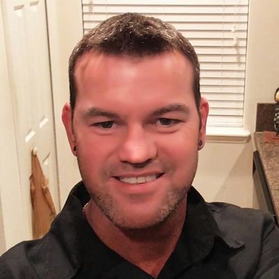 albamar028's profile picture. Gay and Proud!