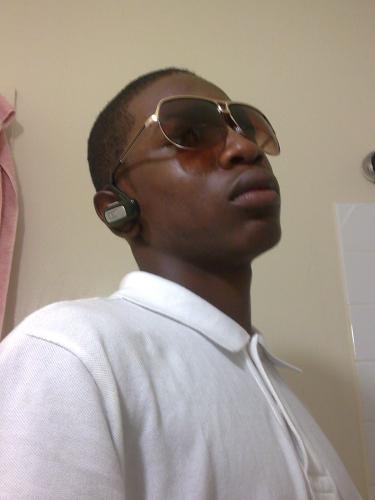 L_OsoWaVy's profile picture. Hann