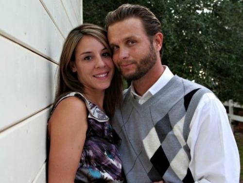 ryanandbeth85's profile picture. 